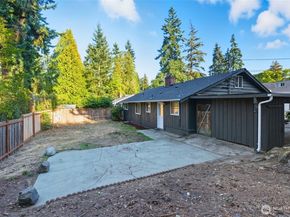 1006 NE 126th St., Seattle WA 98125