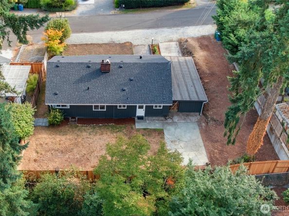 1006 NE 126th St., Seattle WA 98125