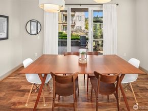 1840 25th Avenue NE 202, Issaquah WA 98029