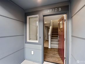 4910 S Willow Street B, Seattle WA 98118