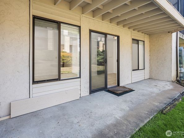 12424 NE 145th Street C25, Kirkland WA 98034