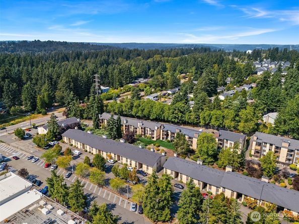 12424 NE 145th Street C25, Kirkland WA 98034