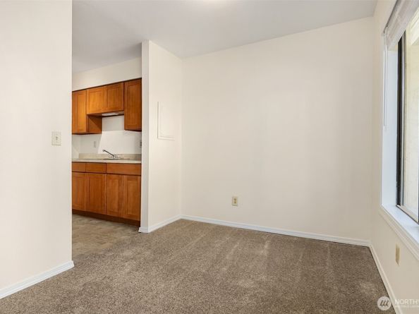 12424 NE 145th Street C25, Kirkland WA 98034