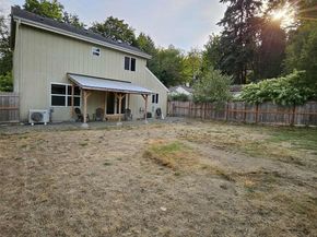 3016 E 19th Street, Bremerton WA 98310