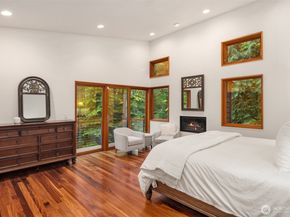 12741 NE 39th Street, Bellevue WA 98005