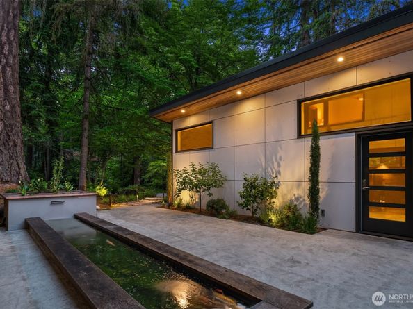 12741 NE 39th Street, Bellevue WA 98005