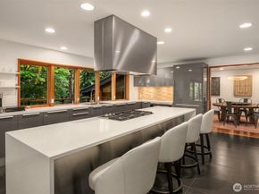 12741 NE 39th Street, Bellevue WA 98005