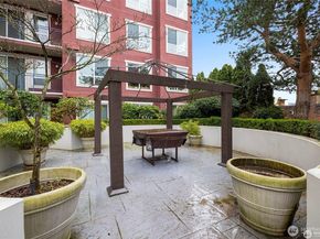 668 S Lane Street 603, Seattle WA 98104