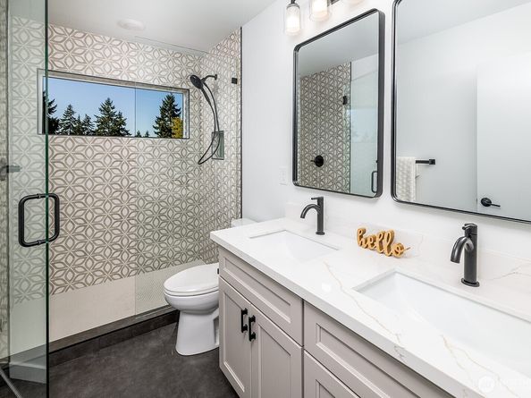 12029 40th Avenue NE C, Seattle WA 98125