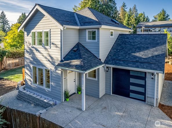 12029 40th Avenue NE C, Seattle WA 98125