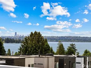 6304 Lakeview Drive, Kirkland WA 98033