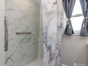 17917 116th Avenue SE, Renton WA 98058