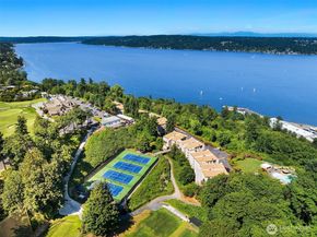 8005 Sand Point Way NE A52, Seattle WA 98115