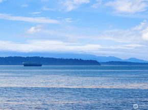 16733 Maplewild Avenue SW, Burien WA 98166