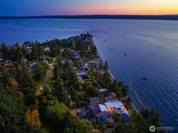 16733 Maplewild Avenue SW, Burien WA 98166