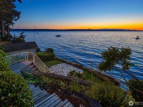 16733 Maplewild Avenue SW, Burien WA 98166
