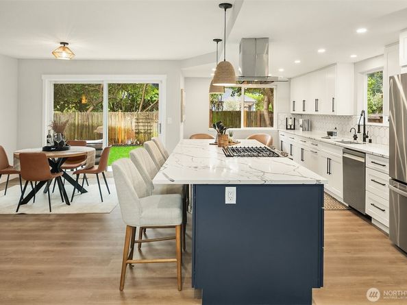 10807 NE 143rd Street, Kirkland WA 98034