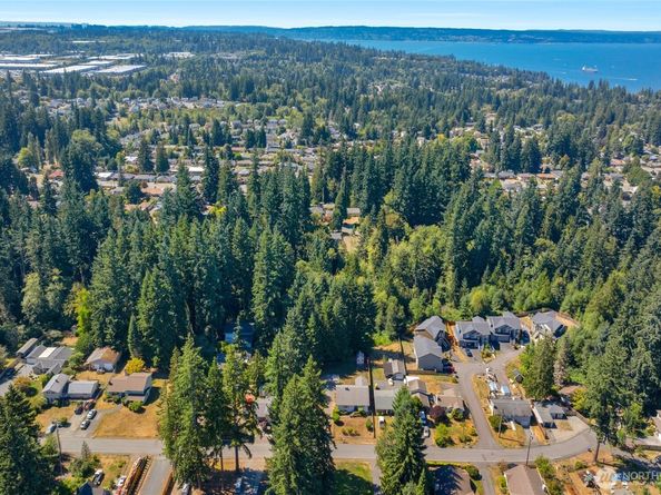 5316 East Drive, Everett WA 98203