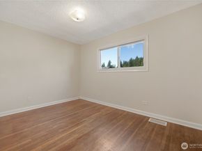 5316 East Drive, Everett WA 98203