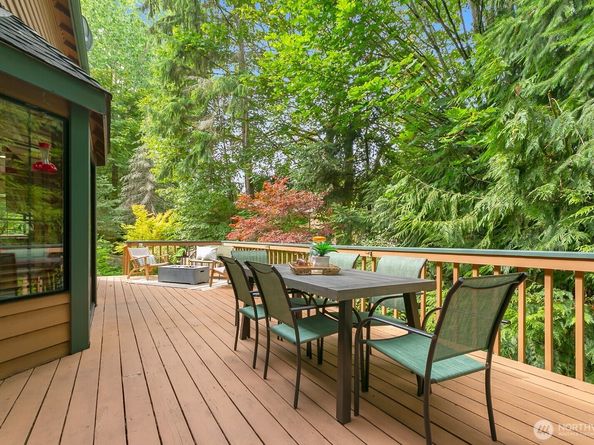 4332 SW Dash Point Road, Federal Way WA 98023