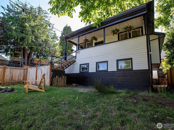 13027 40th Avenue S, Tukwila WA 98168