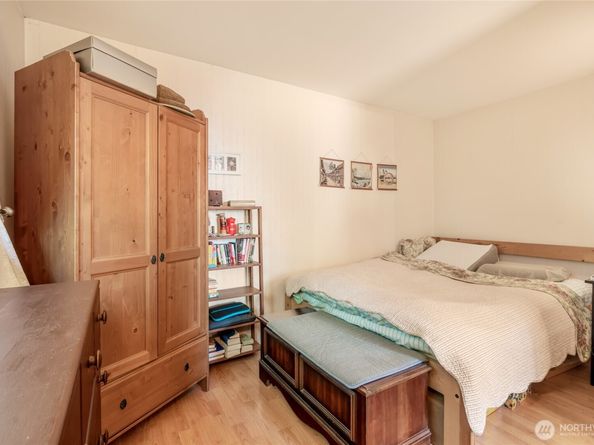 14012 23rd Place NE, Seattle WA 98125