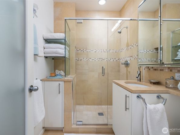3601 S McClellan Street 8, Seattle WA 98144