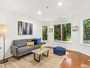 16225 Northup Way A202, Bellevue WA 98008