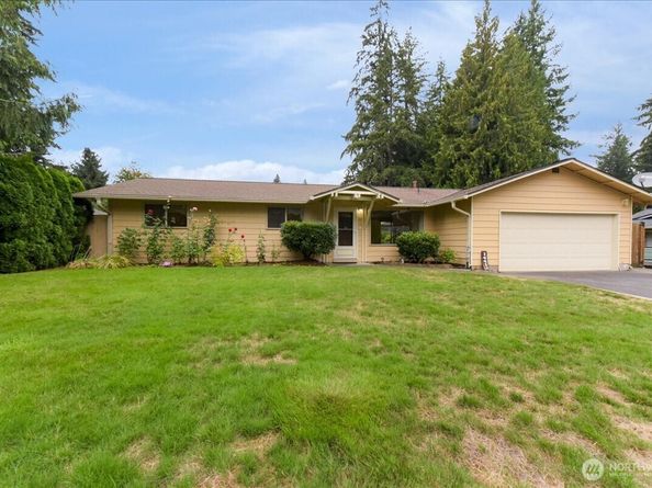 14411 158th Place SE, Renton WA 98059