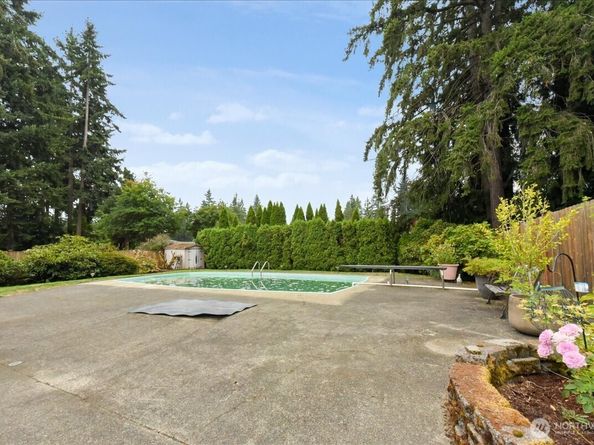 14411 158th Place SE, Renton WA 98059