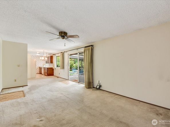 14411 158th Place SE, Renton WA 98059