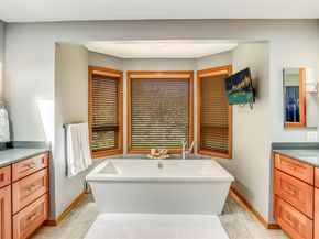 15628 SE 160th Place, Renton WA 98058