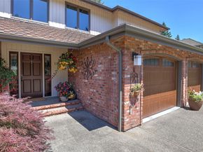 15628 SE 160th Place, Renton WA 98058