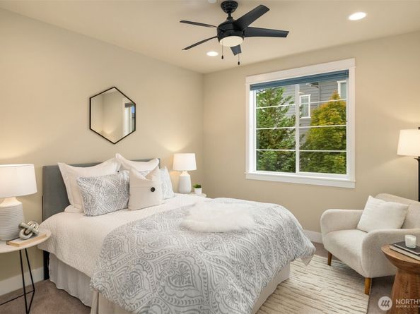 17449 NE 122nd Street, Redmond WA 98052
