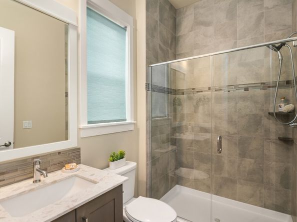 17449 NE 122nd Street, Redmond WA 98052
