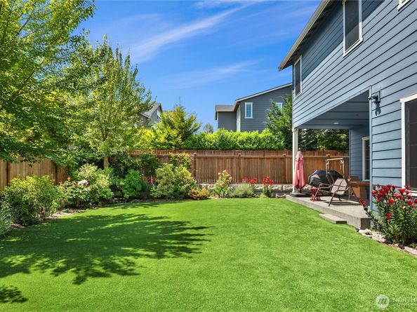 17449 NE 122nd Street, Redmond WA 98052