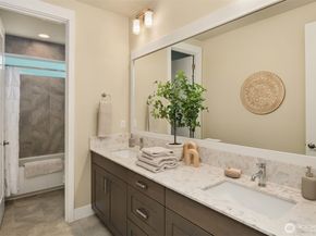 17449 NE 122nd Street, Redmond WA 98052