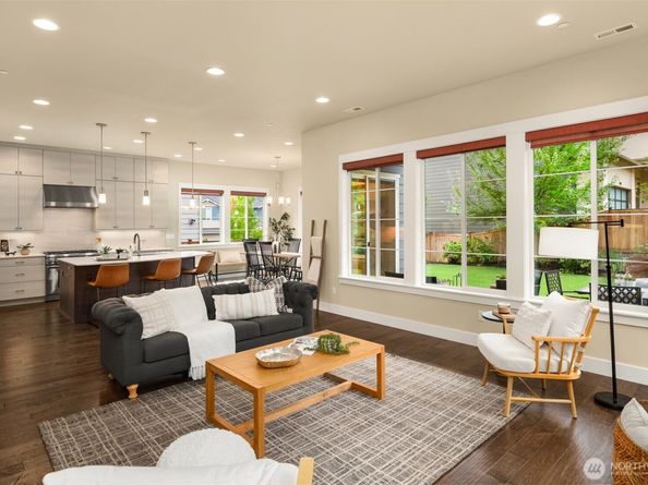 17449 NE 122nd Street, Redmond WA 98052