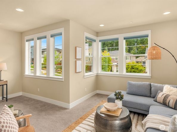 17449 NE 122nd Street, Redmond WA 98052