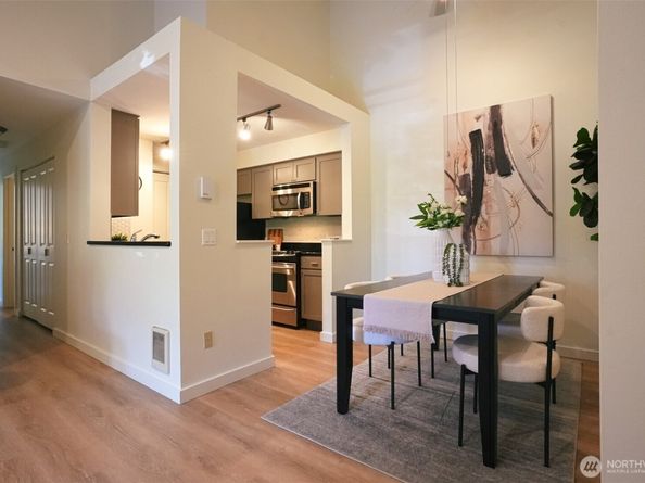 12303 Harbour Pointe Boulevard AA303, Mukilteo WA 98275
