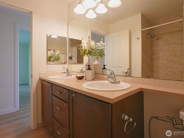12303 Harbour Pointe Boulevard AA303, Mukilteo WA 98275