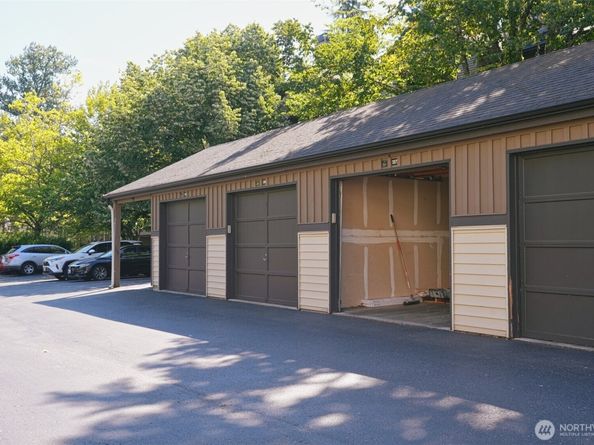 12303 Harbour Pointe Boulevard AA303, Mukilteo WA 98275