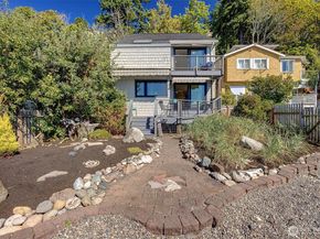 7163 A Beach Drive SW, Seattle WA 98136