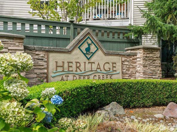 12530 Admiralty Way D102, Everett WA 98204