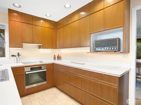 6845 52nd Avenue NE, Seattle WA 98115
