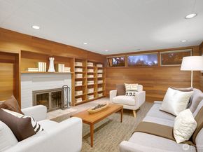 6845 52nd Avenue NE, Seattle WA 98115