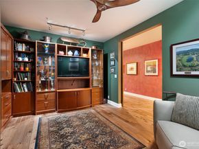 526 1st Avenue S 511, Seattle WA 98104