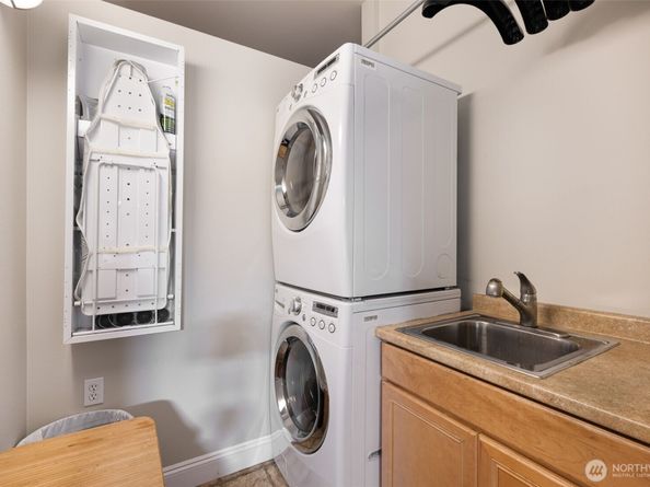 526 1st Avenue S 511, Seattle WA 98104