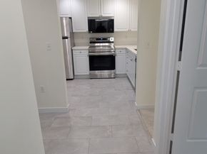4343 Roosevelt Way NE 508, Seattle WA 98105