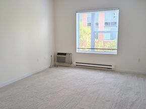 4343 Roosevelt Way NE 508, Seattle WA 98105